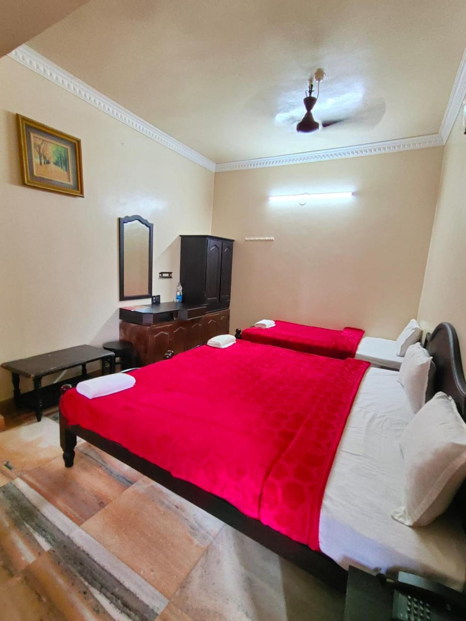 Hotel Hill Town Coorg Madikeri Exteriör bild