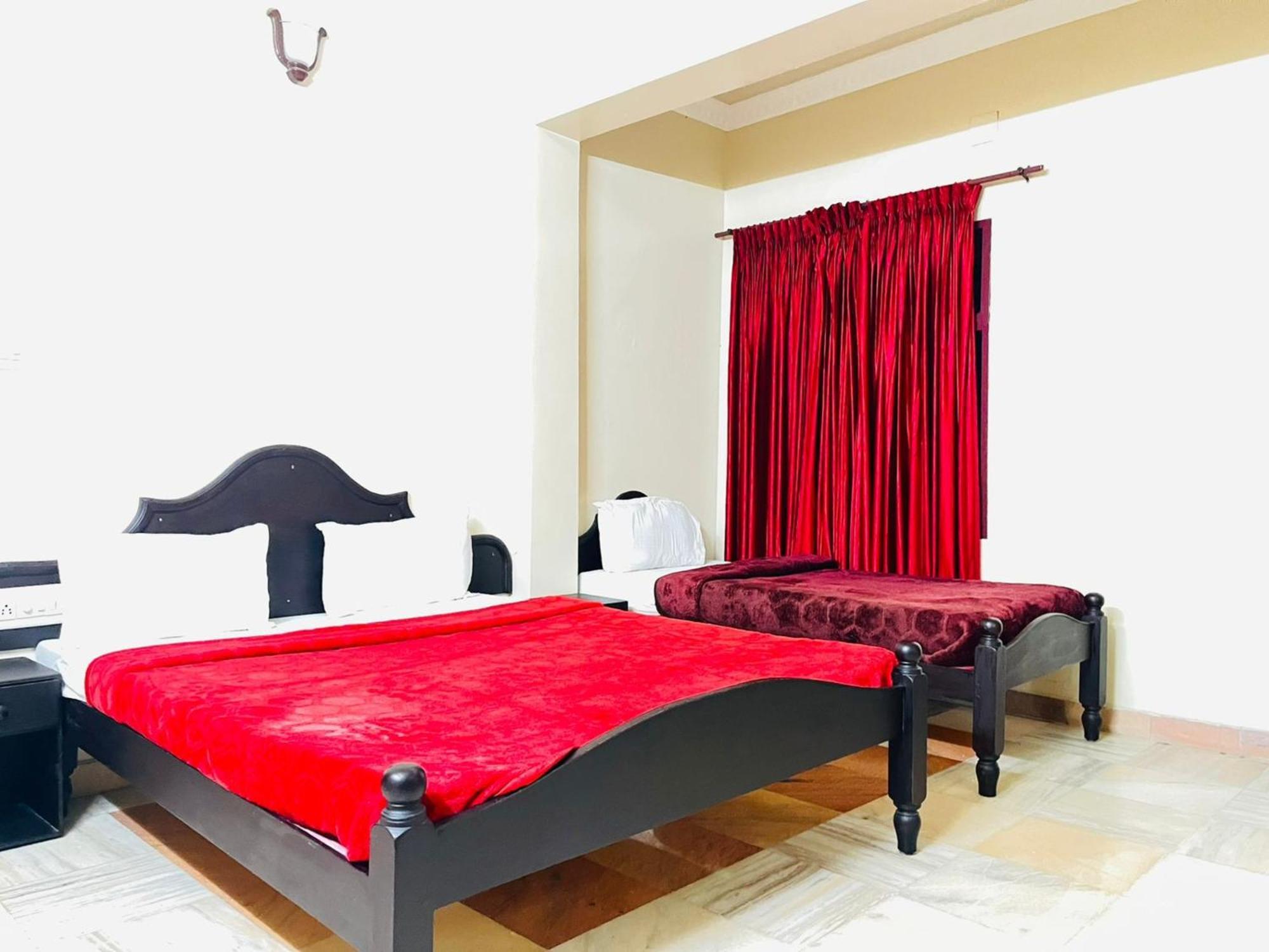 Hotel Hill Town Coorg Madikeri Exteriör bild