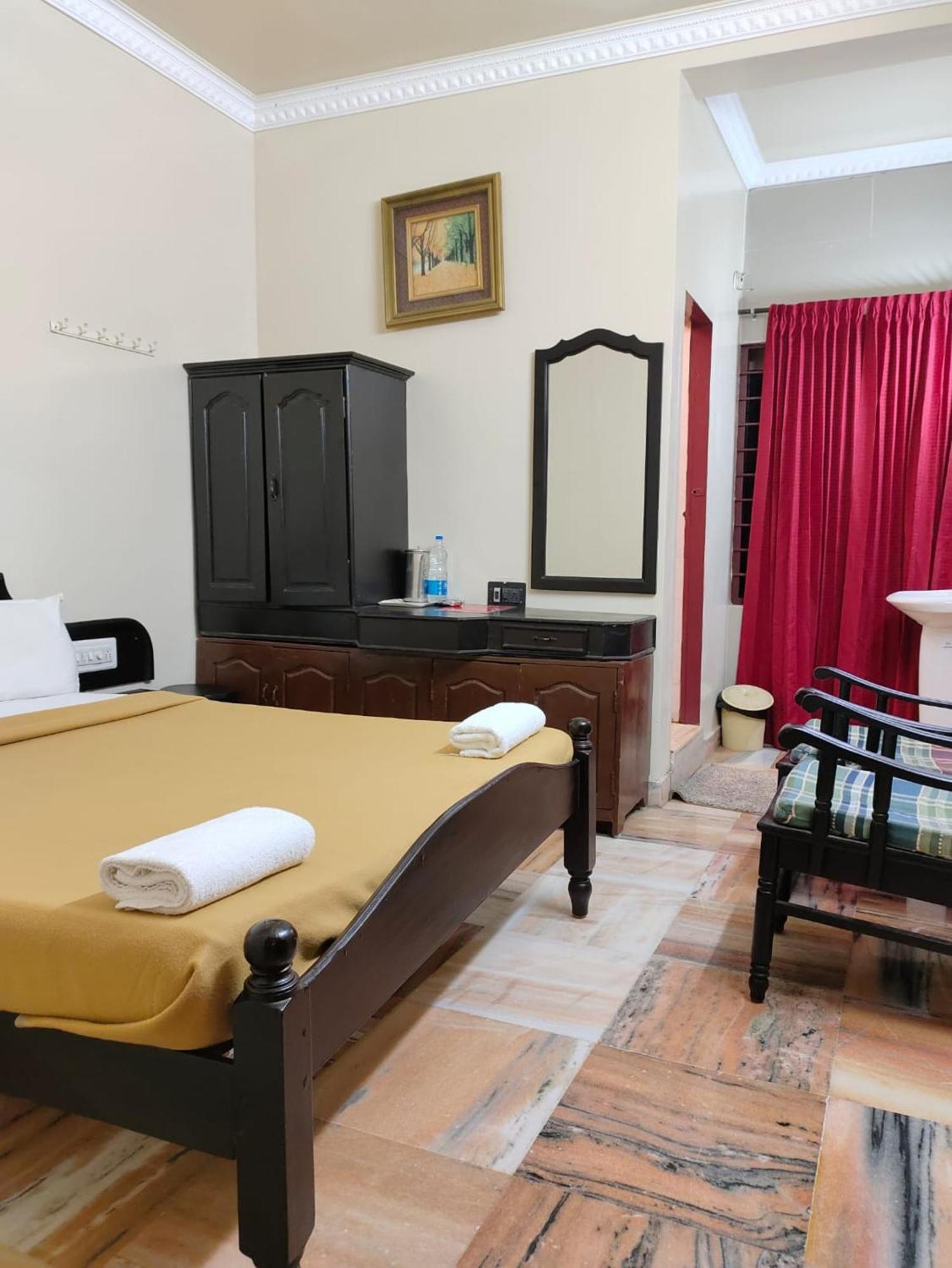 Hotel Hill Town Coorg Madikeri Exteriör bild